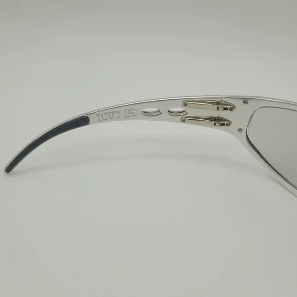 ICICLES Baggers Motorcycle Sunglasses with Diamond Chrome Frame - Picture 5 of 6